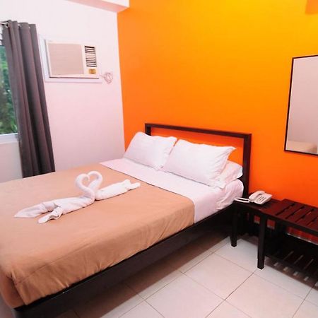 באקולוד Negrense Suites מראה חיצוני תמונה