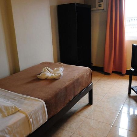 באקולוד Negrense Suites מראה חיצוני תמונה
