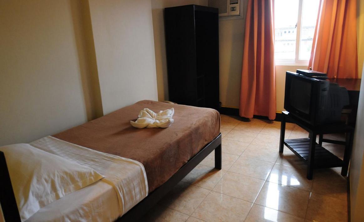 באקולוד Negrense Suites מראה חיצוני תמונה