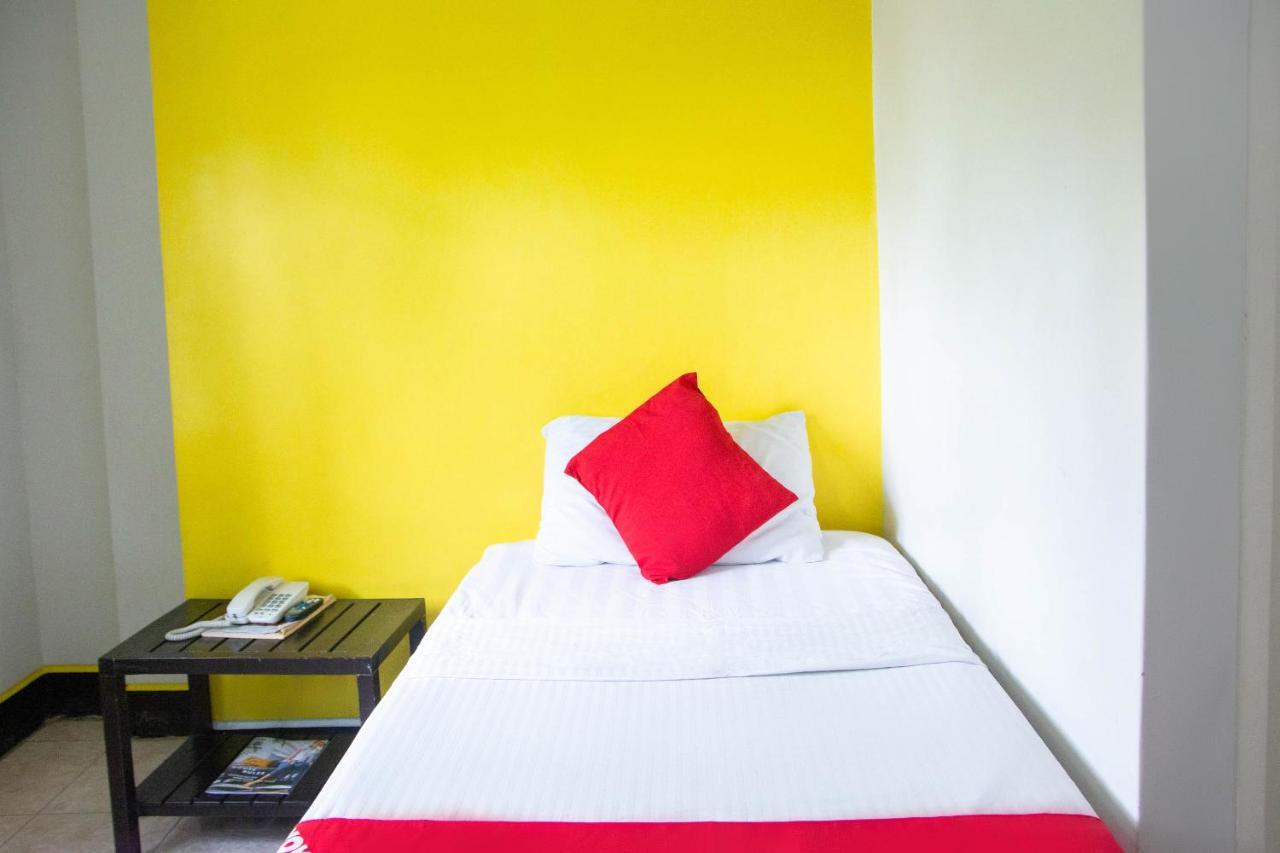 באקולוד Negrense Suites מראה חיצוני תמונה